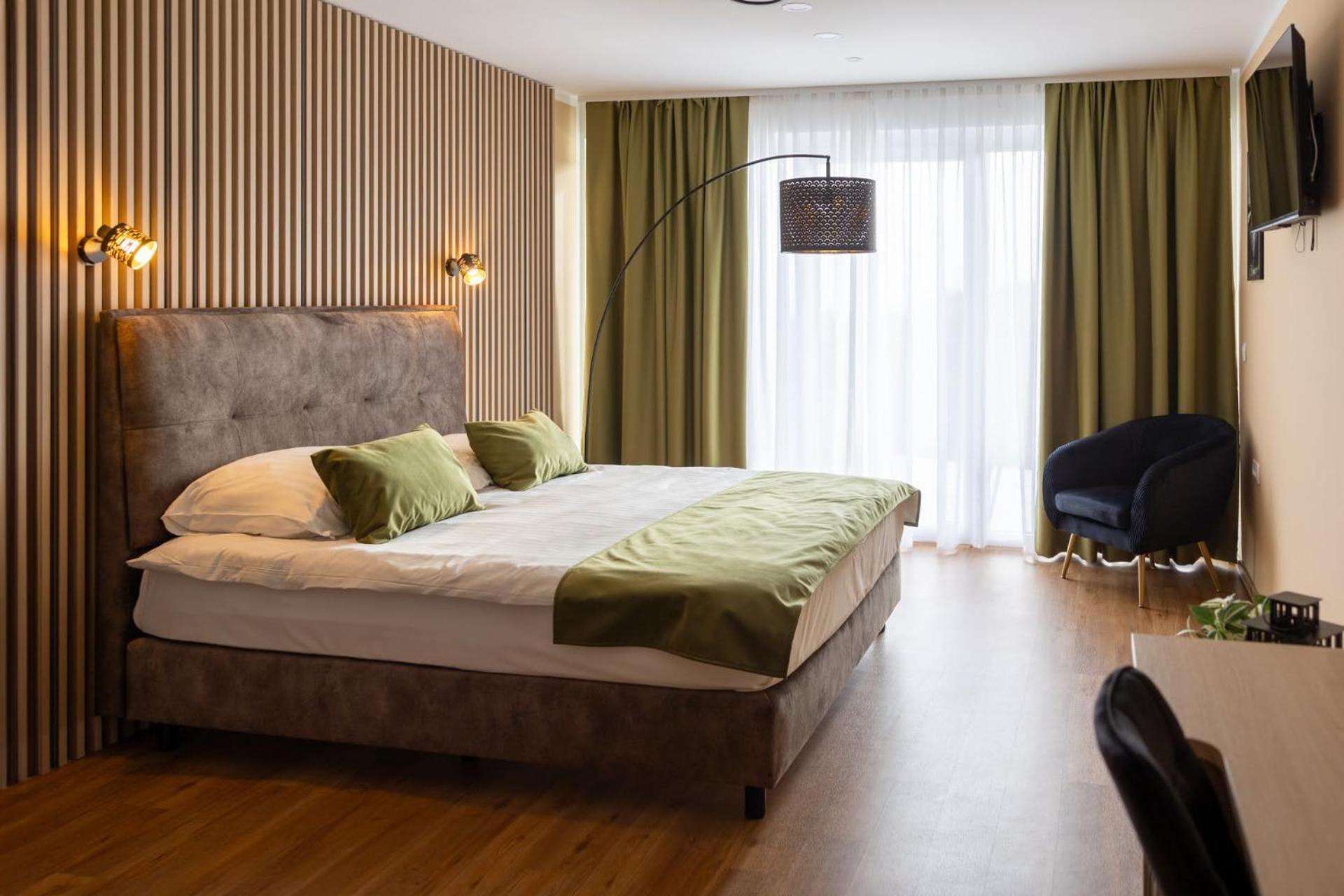 Hotel Dolenjc Novo Mesto Exterior photo